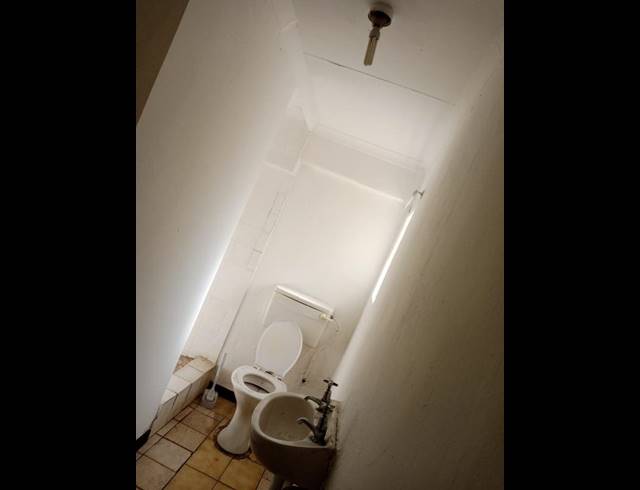 2 BEDROOM PROPERTY TO RENT IN BEZUIDENHOUT VALLEY